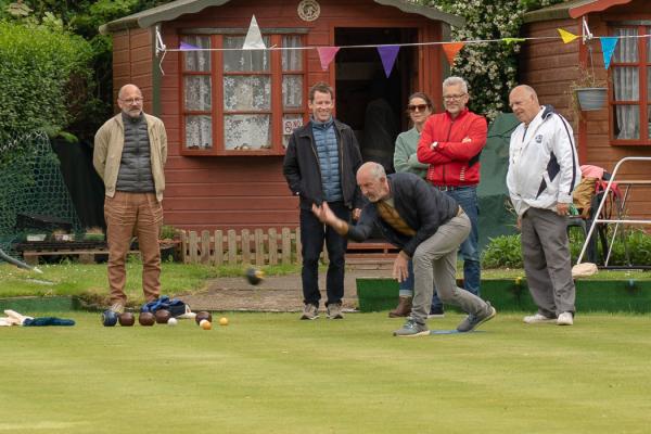 Francis Drake Bowls Club, Hilly Fields, Brockley, SE4 1QE. A group of friends quickly learnt the basics and went on to enjoy a short game