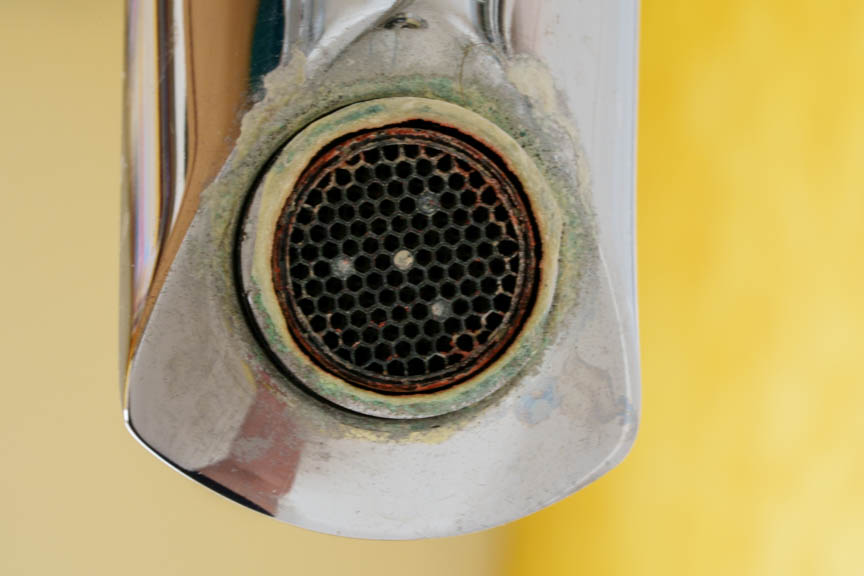 Francis Drake Bowls Club, Hilly Fields, Brockley, SE4 1QE. Bath tap