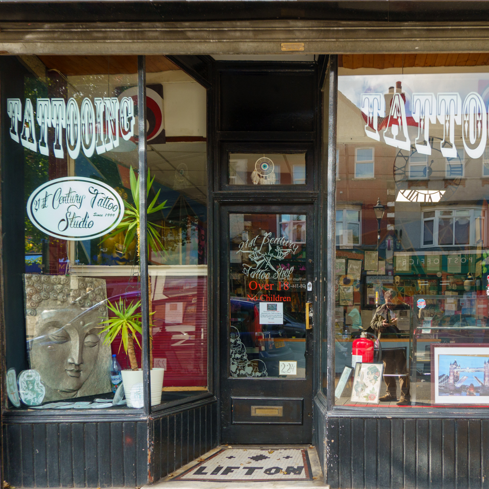 Francis Drake Bowls Club, Hilly Fields, Brockley, SE4 1QE. Tattoo Studio