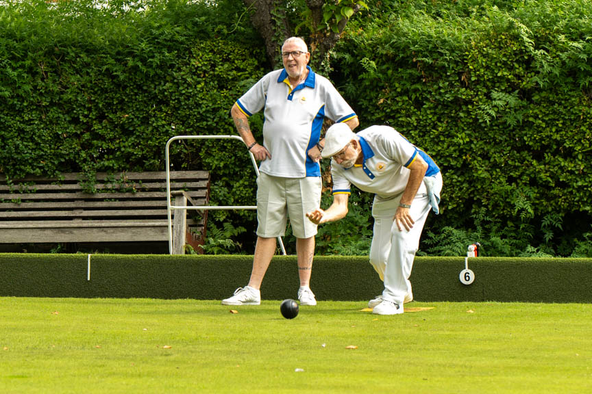 Francis Drake Bowls Club, Hilly Fields, Brockley, SE4 1QE. Gardiner Cup