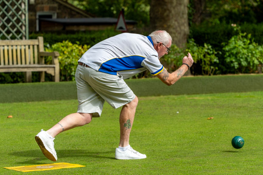 Francis Drake Bowls Club, Hilly Fields, Brockley, SE4 1QE. Gardiner Cup